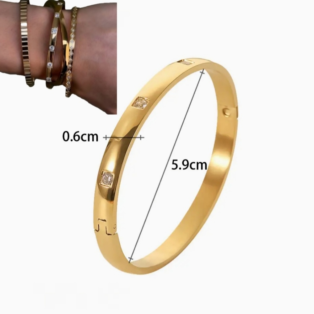 #678 🛑22  Elegant 18k Gold Plated Steel Bangle Bracelet